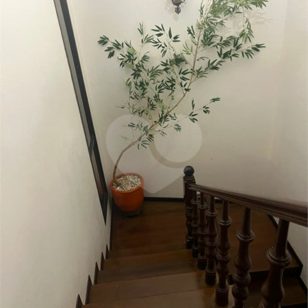 Sobrado à venda com 4 quartos, sendo 1 suíte,  em Jardim Leonor Mendes de Barros, São Paulo, SP