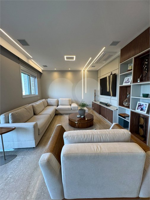 Apartamento à venda com 3 suítes em Jardim Anália Franco, São Paulo, SP