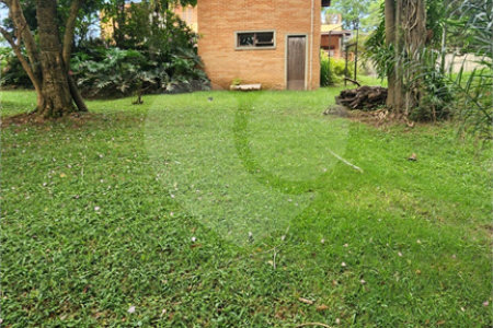 Chácara à venda com 4 quartos, sendo 3 suítes, em Pinheirinho, Vinhedo, SP