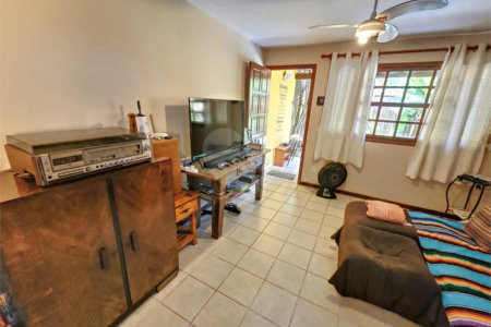 Casa em condomínio à venda com 3 quartos, sendo 1 suíte,  em Rasa, Armação dos Búzios, RJ