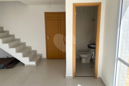 Apartamento à venda com 3 quartos, sendo 1 suíte, em Vila Zilda, São Paulo, SP