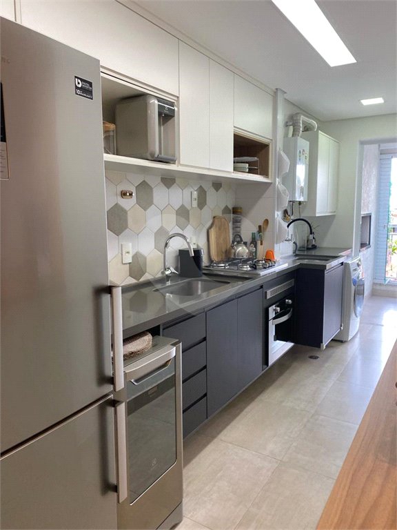 Apartamento à venda com 3 quartos, sendo 1 suíte, em Campo Grande, São Paulo, SP