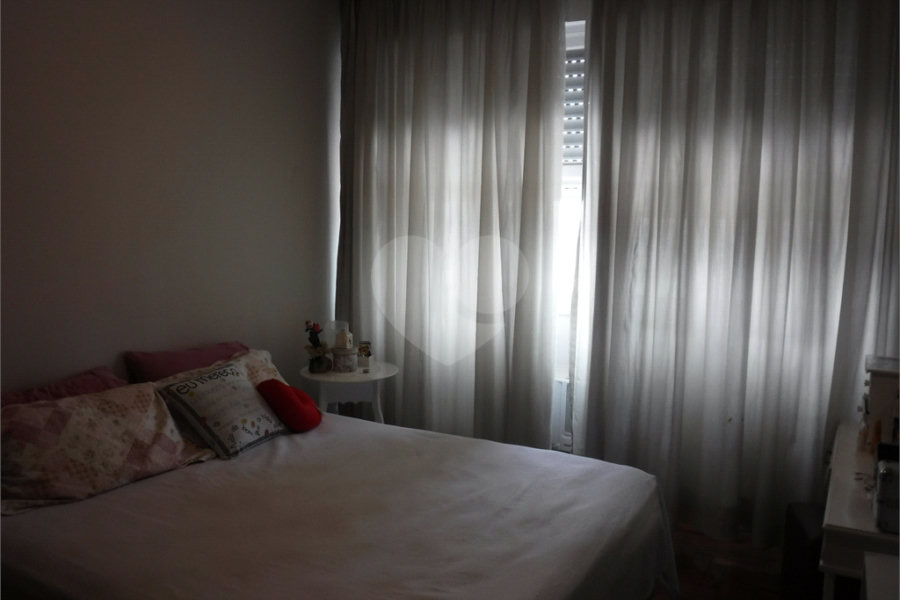 Apartamento à venda com 2 quartos, sendo 1 suíte, em Boqueirão, Santos, SP