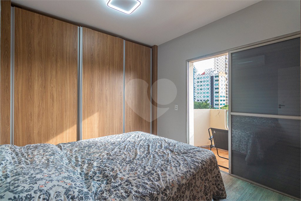 Apartamento à venda com 3 quartos, sendo 1 suíte, em Alto da Boa Vista, São Paulo, SP