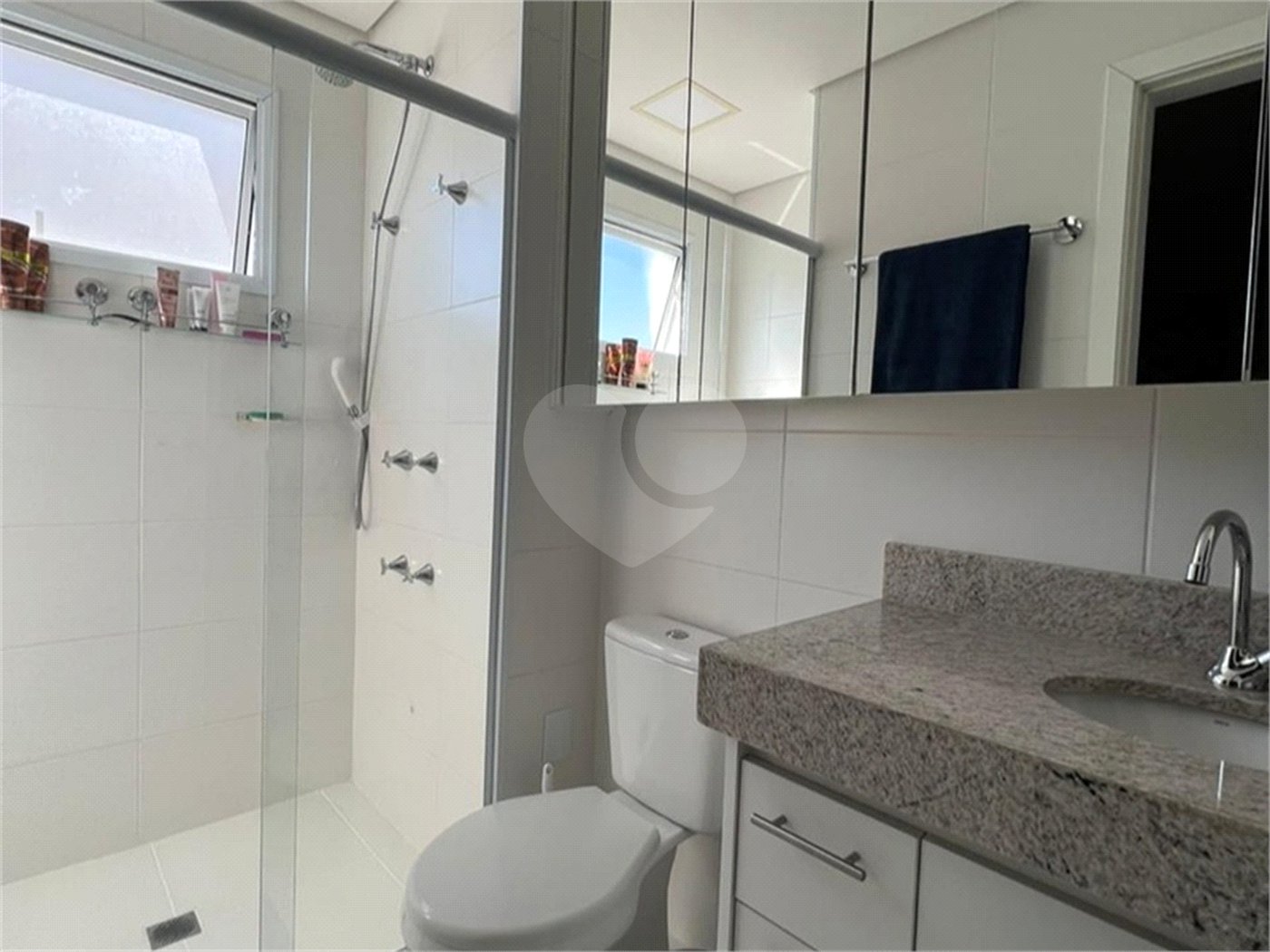 Apartamento à venda com 3 quartos, sendo 1 suíte, em Parque Campolim, Sorocaba, SP