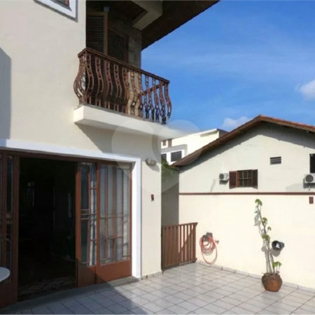 Casa à venda com 3 suítes em Jardim Namba, São Paulo, SP