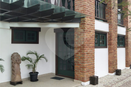 Casa em condomínio à venda com 3 quartos, sendo 2 suítes, em Portinho, Cabo Frio, RJ