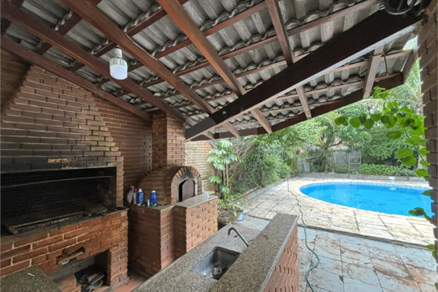 Casa à venda com 4 suítes em Tremembé, São Paulo, SP