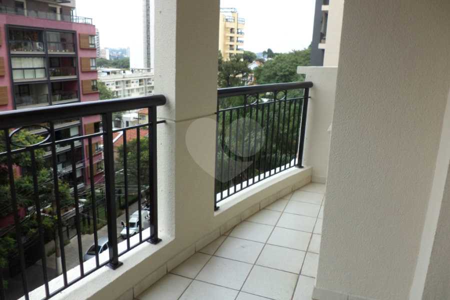 Apartamento para alugar com 2 quartos, sendo 1 suíte, em Vila Madalena, São Paulo, SP