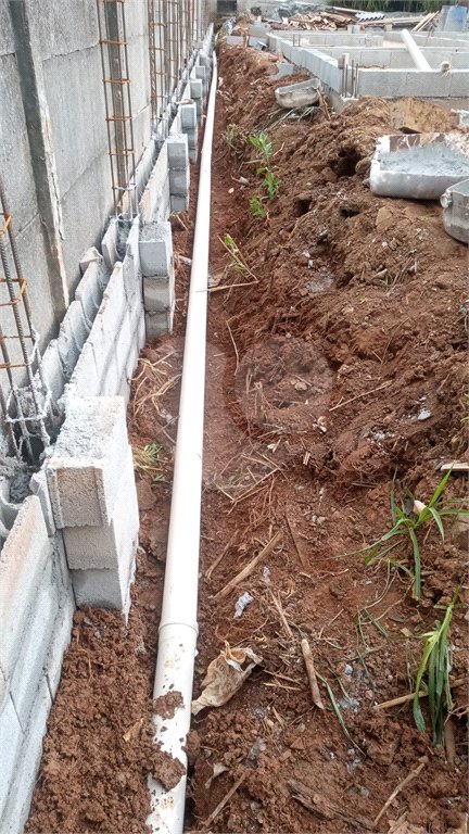 Casa à venda com 2 suítes em Jardim São Felipe, Atibaia, SP