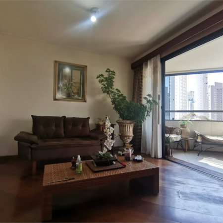 Apartamento à venda com 3 quartos, sendo 1 suíte,  em Vila Andrade, São Paulo, SP