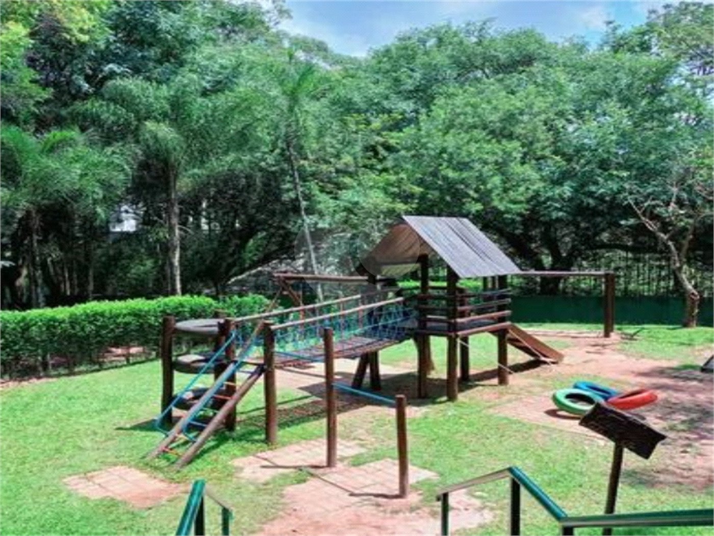 Apartamento à venda com 3 quartos, sendo 2 suítes,  em Paraíso do Morumbi, São Paulo, SP