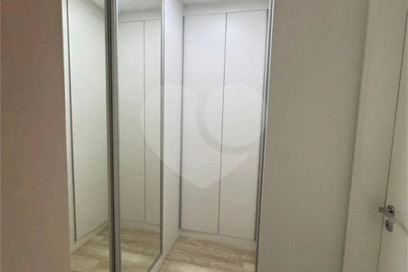 Apartamento à venda com 3 suítes em Santa Teresinha, São Paulo, SP
