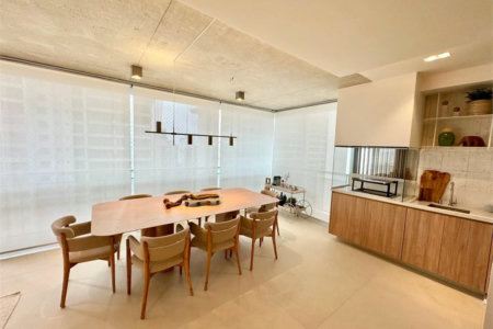 Apartamento à venda com 3 suítes em Jardim das Acácias, São Paulo, SP