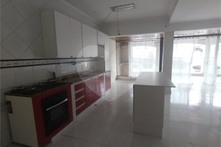 Casa à venda com 4 quartos, sendo 1 suíte, em Campo Grande, Rio de Janeiro, RJ