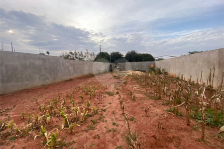 Terreno à venda em Jardim Estoril, Ponta Porã, MS