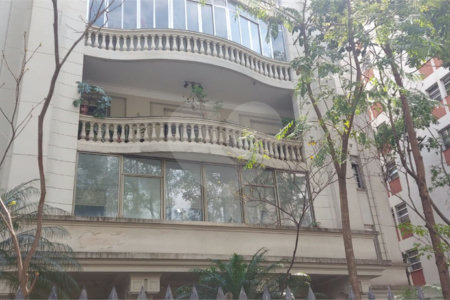 Apartamento à venda com 3 quartos, sendo 1 suíte, em Santa Cecília, São Paulo, SP
