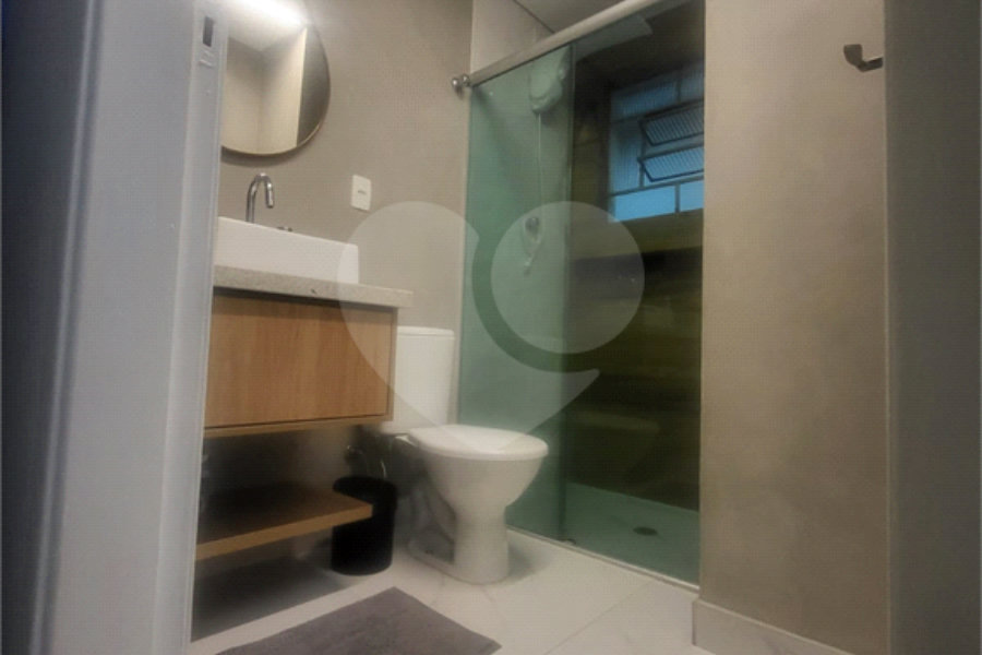 Sobrado à venda com 3 quartos, sendo 1 suíte,  em Parque Edu Chaves, São Paulo, SP