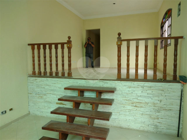 Sobrado à venda com 2 quartos em Santana, São Paulo, SP