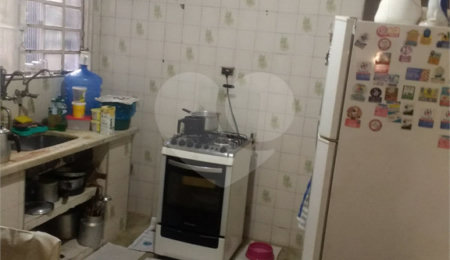 Sobrado à venda com 2 quartos em Pari, São Paulo, SP