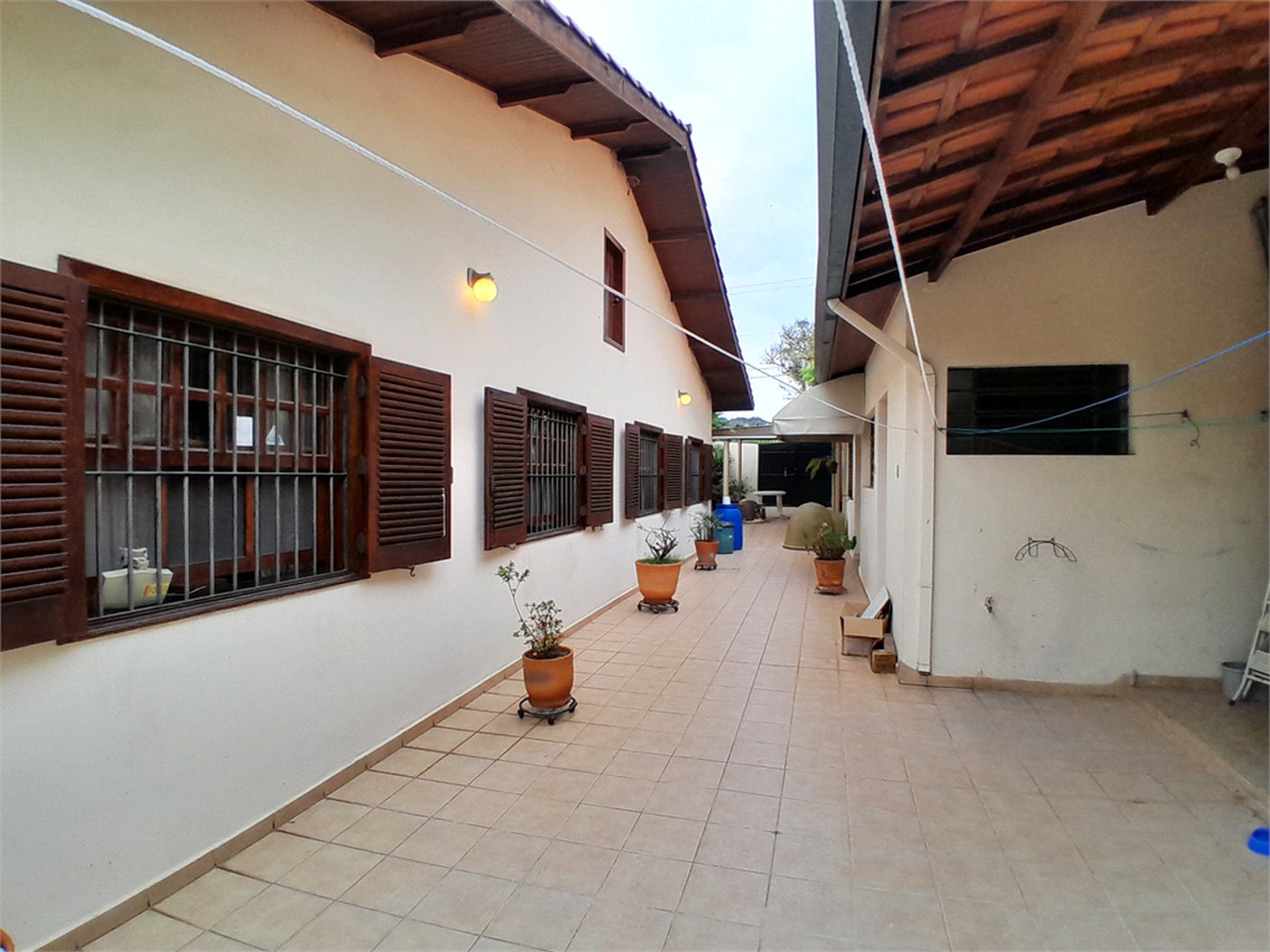 Casa Térrea à venda com 4 quartos, sendo 1 suíte, em Parque Continental, São Paulo, SP