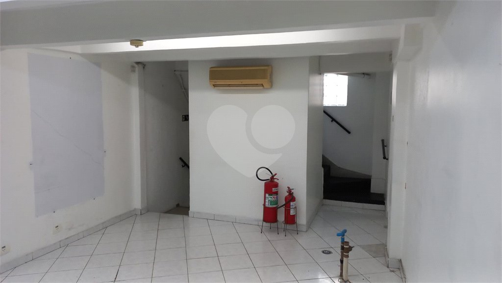 Loja à venda ou para alugar em Santana, São Paulo, SP