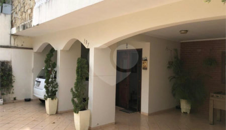 Casa à venda com 3 suítes em Parque Campolim, Sorocaba, SP