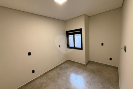 Casa à venda com 2 quartos, sendo 1 suíte, em Jardim Santa Marta III, Salto, SP