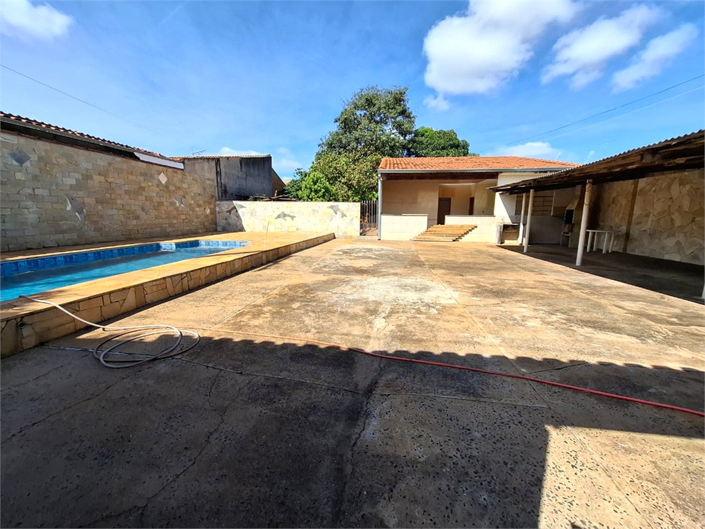 Chácara à venda com 2 quartos em Jardim Victório Antônio de Santi II, Araraquara, SP