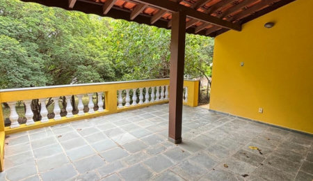 Chácara à venda com 3 quartos, sendo 1 suíte,  em Bosque, Vinhedo, SP