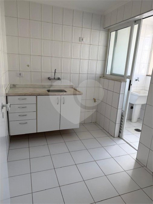 Apartamento para alugar com 2 quartos em Vila Mogilar, Mogi das Cruzes, SP