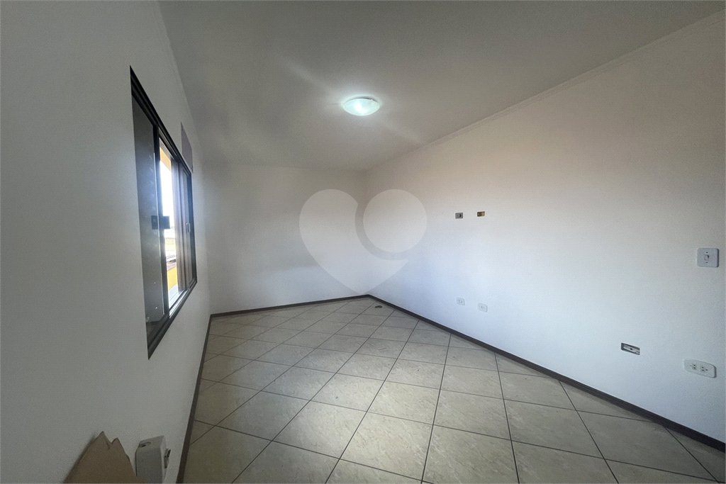 Sobrado à venda com 5 quartos, sendo 2 suítes,  em Jaçanã, São Paulo, SP