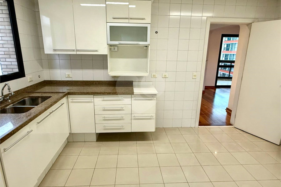 Apartamento à venda com 4 suítes em Santana, São Paulo, SP