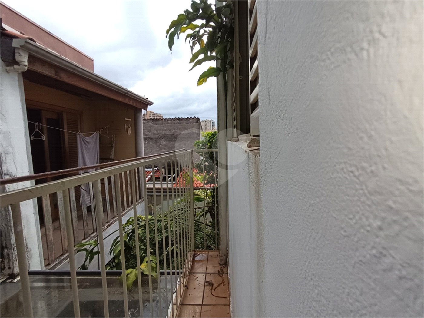 Casa à venda com 4 quartos, sendo 1 suíte, em Vila Leão, Sorocaba, SP