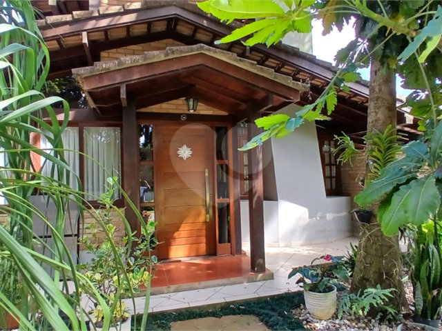Casa à venda com 4 suítes no condomínio Sausalito, Mairiporã - SP