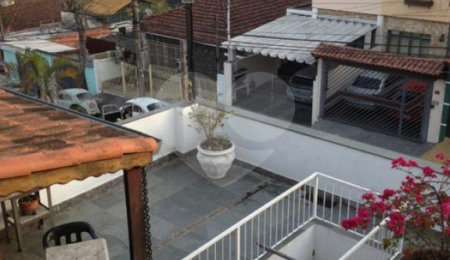 Sobrado à venda com 3 quartos, sendo 1 suíte,  em Horto Florestal, São Paulo, SP