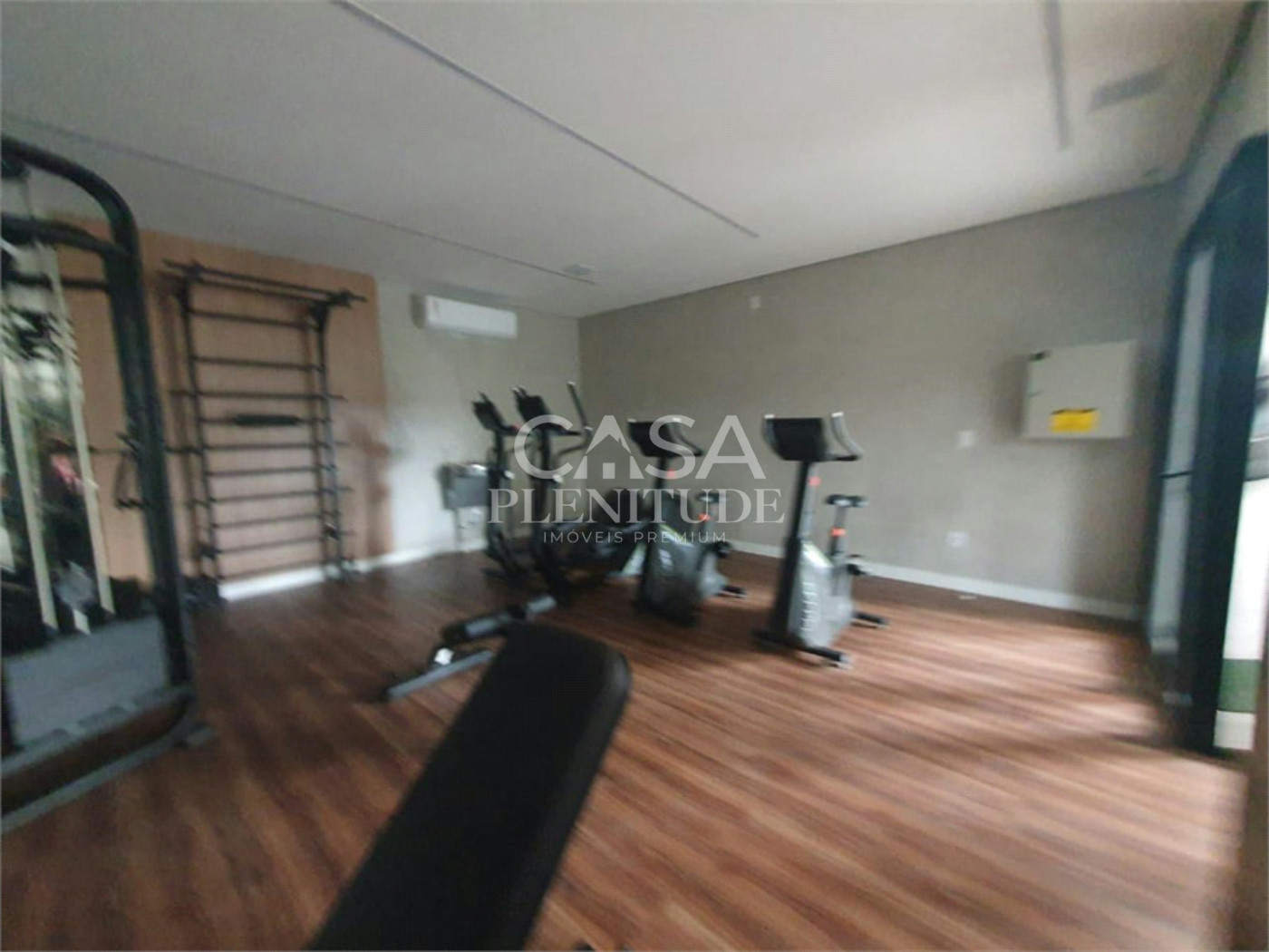 Apartamento para alugar com 2 quartos, sendo 1 suíte,  em Jardim Guarujá, Sorocaba, SP