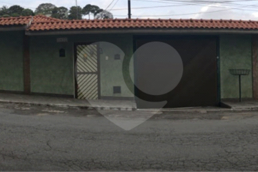 Casa à venda com 3 quartos em Horto, São Paulo, SP
