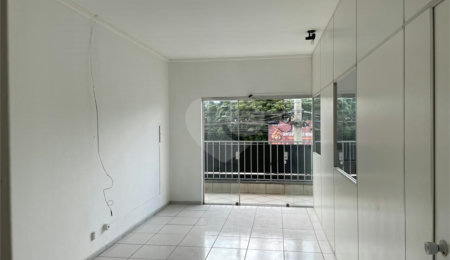 Salão para alugar no Centro, Louveira, SP