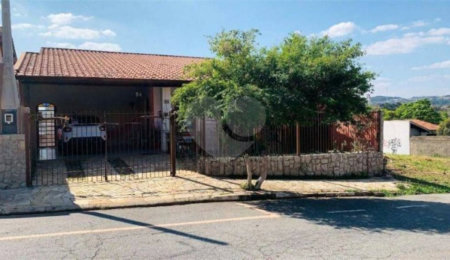Casa à venda com 3 quartos, sendo 1 suíte,  em Santa Rosa, Vinhedo, SP