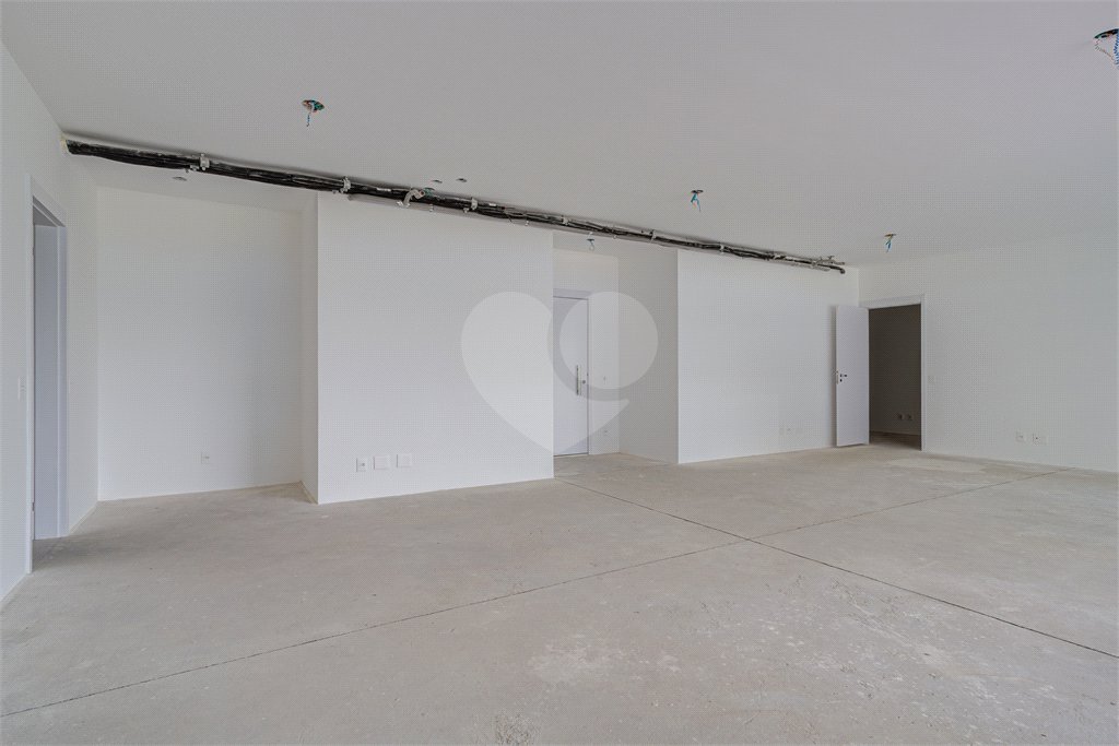Apartamento à venda com 4 suítes em Brooklin Novo, São Paulo, SP