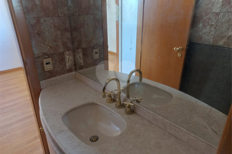 Apartamento à venda com 3 quartos, sendo 2 suítes, em Santana, São Paulo, SP