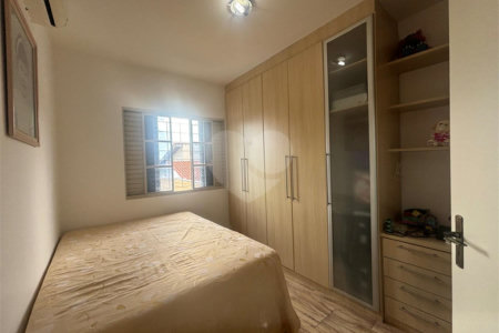 Casa à venda com 3 quartos, sendo 1 suíte, no condomínio Ibiti do Paço, Sorocaba - SP