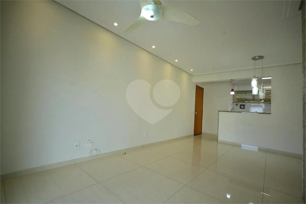 Apartamento à venda com 3 quartos, sendo 1 suíte, em Vila Lusitânia, São Bernardo do Campo, SP