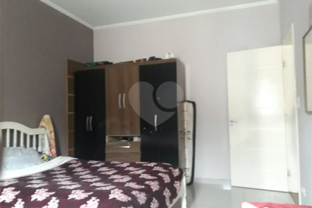 Casa à venda com 3 quartos em Vila Flávio, Mogi das Cruzes, SP