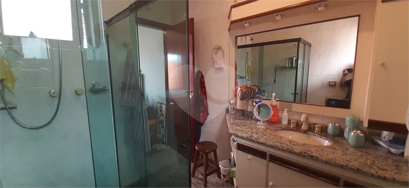 Sobrado à venda com 5 suítes em Tremembé, São Paulo, SP