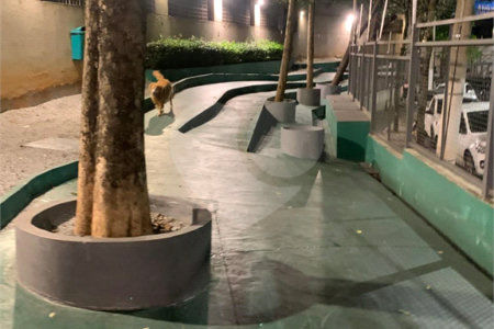 Apartamento à venda com 2 quartos em Parque Reboucas, São Paulo, SP