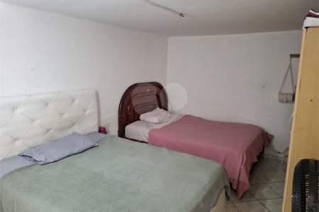 Casa à venda com 2 quartos em Parque Manchester, Sorocaba, SP