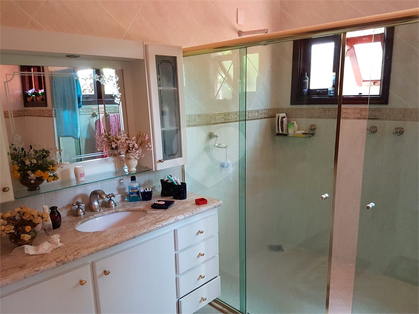 Casa à venda com 4 quartos, sendo 3 suítes, no condomínio Ibiti do Paço, Sorocaba - SP