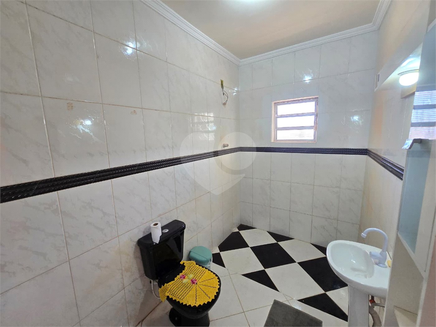 Casa à venda com 5 quartos, sendo 1 suíte,  em Vila Santana, Itapetininga, SP